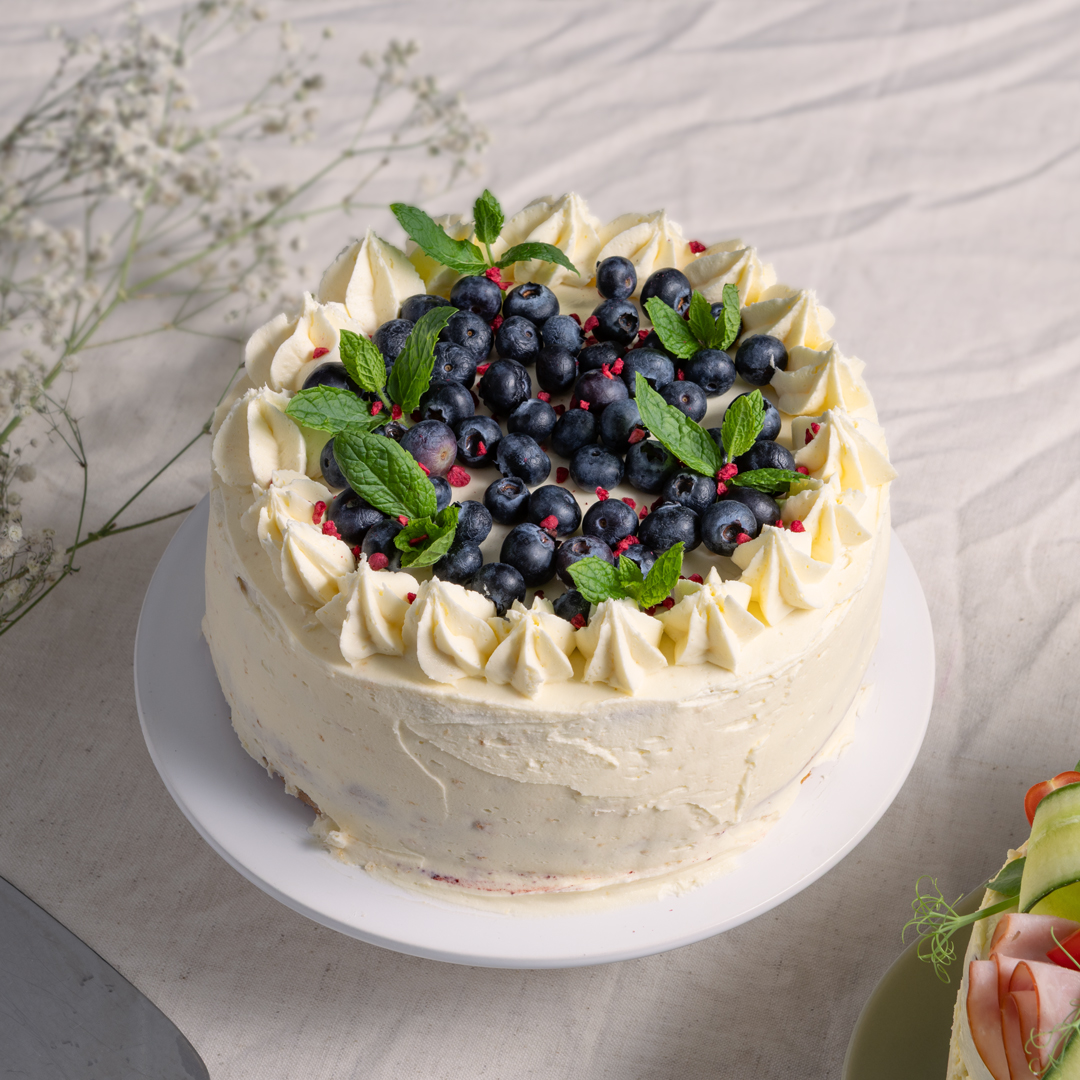 Täytekakku voikreemillä